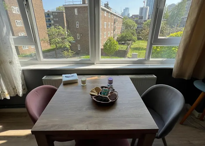 Flat In London