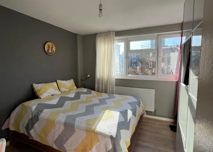 Flat In London