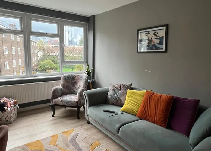 Flat In London
